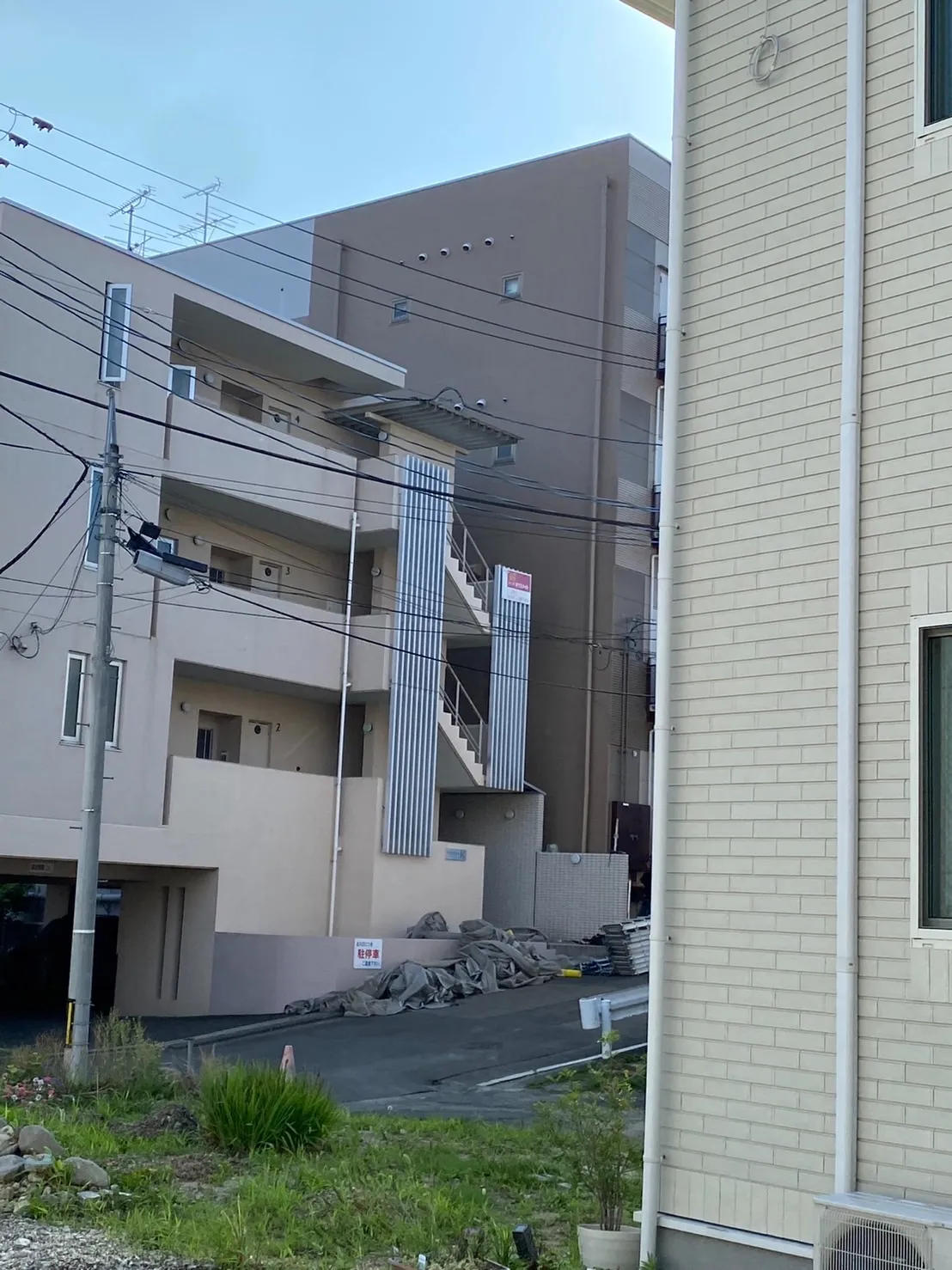 【地震被害による外壁からの雨漏】施工過程紹介